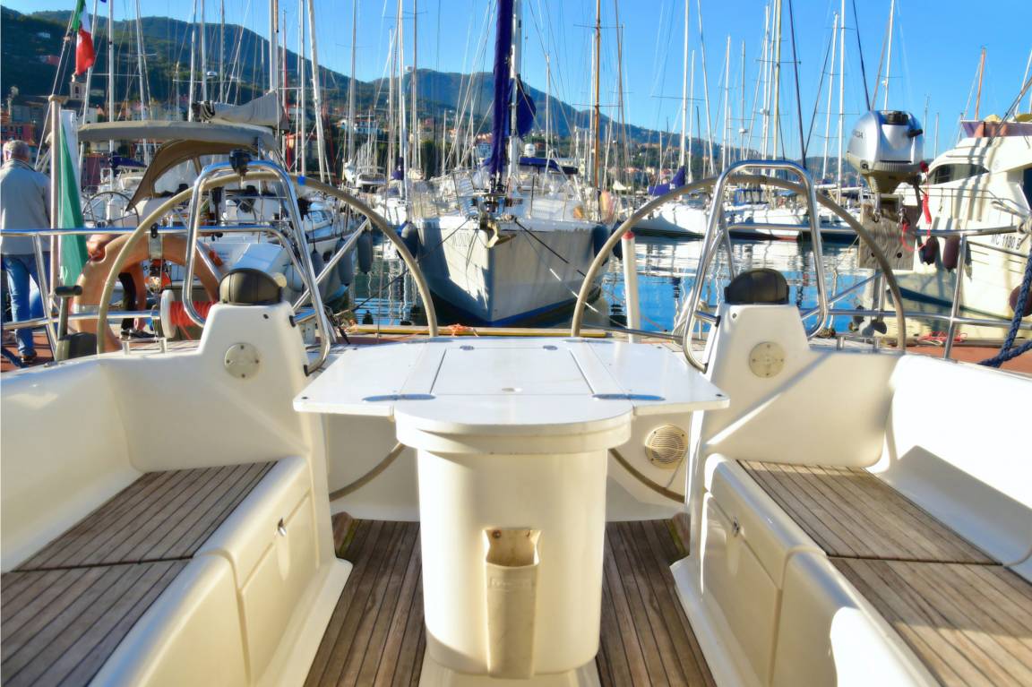 14 M² Houseboat ∙ 3 Bedrooms ∙ 6 Guests - Croatia
