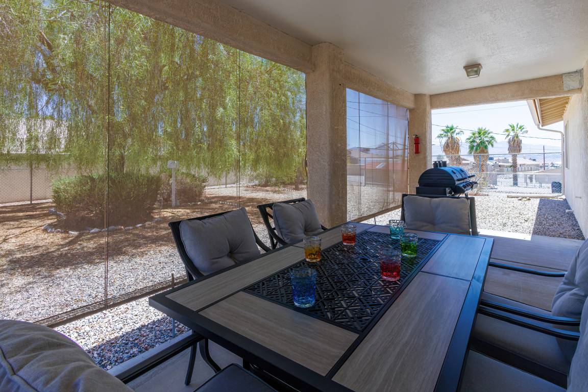 House ∙ 3 Bedrooms ∙ 8 Guests - Lake Havasu City, AZ