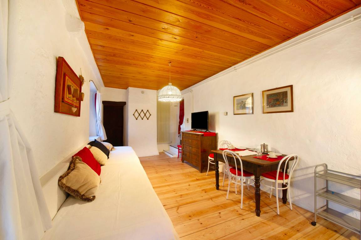 55 M² Appartement ∙ 1 Chambre ∙ 4 Personnes - Aoste