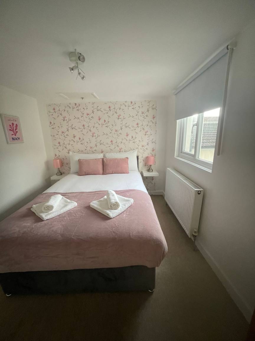 Apartment ∙ 2 Bedrooms ∙ 6 Guests - Hove