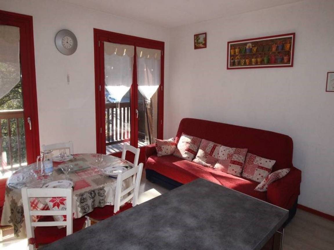 41 M² Apartment ∙ 2 Bedrooms ∙ 6 Guests - Les