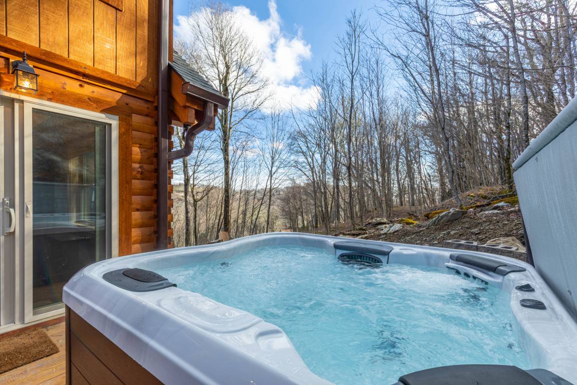 House ∙ 3 Bedrooms ∙ 8 Guests - Sugar Mountain, NC