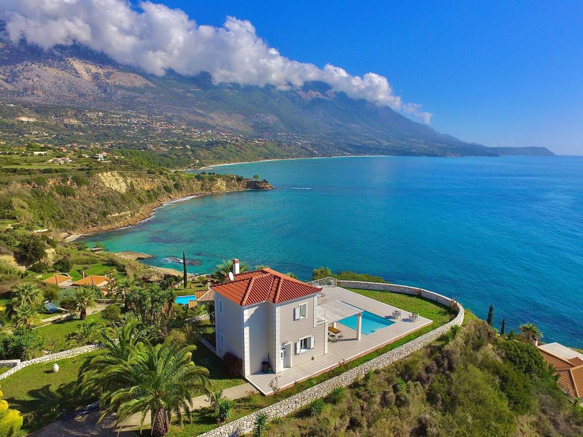 85 M² Huis ∙ 2 Slaapkamers ∙ 4 Gasten - Kefalonia