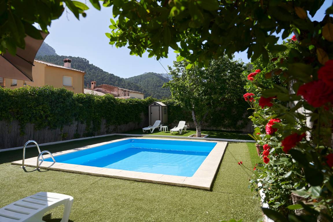 190 M² Casa ∙ 4 Habitaciones ∙ 9 Huéspedes - Siles