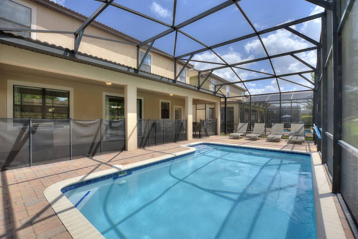 327 M² Huis ∙ 7 Slaapkamers ∙ 16 Gasten - Haines City, FL