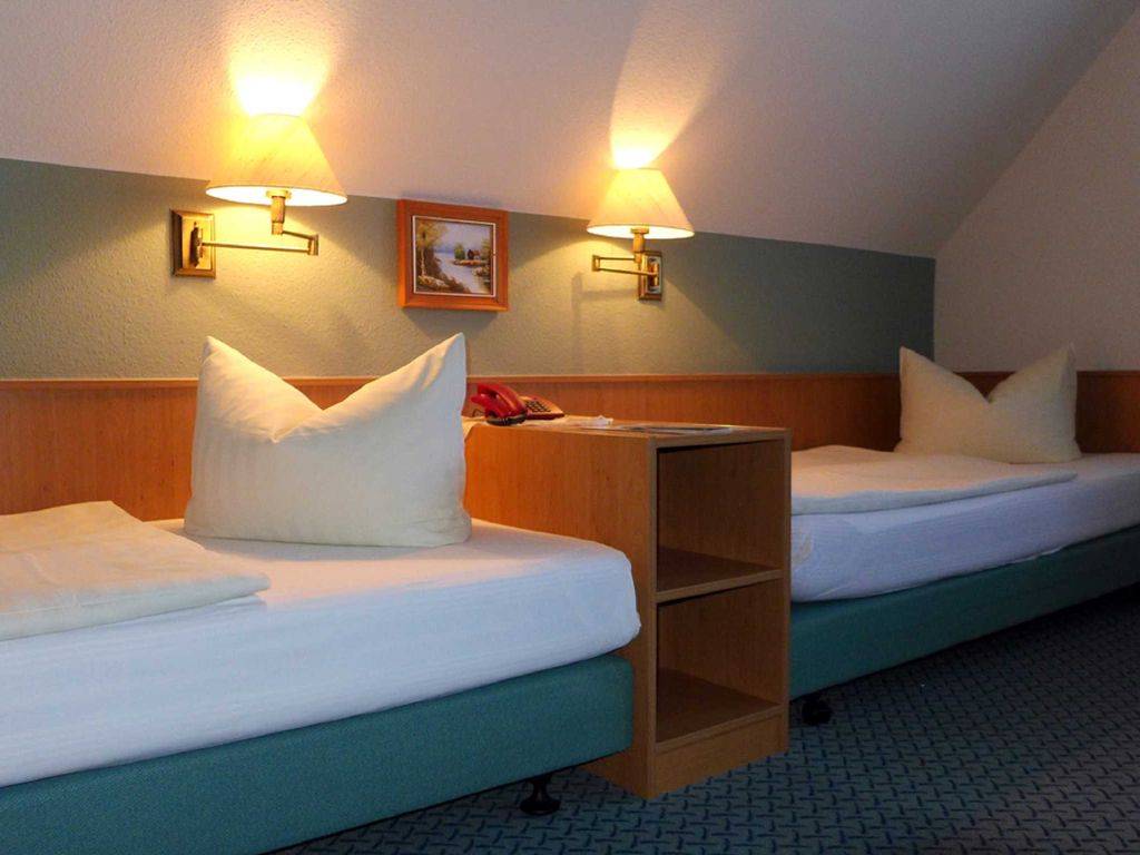 16 M² Hotel ∙ 2 Gäste - Hoyerswerda