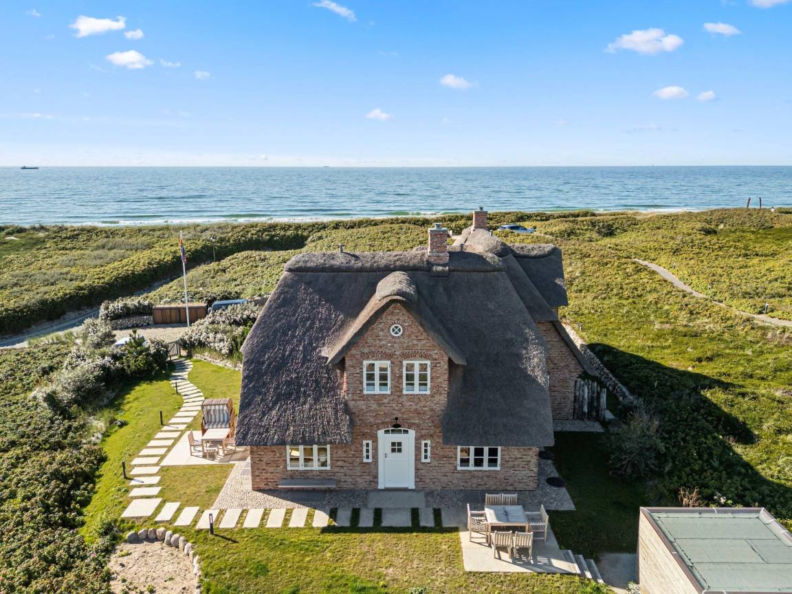 195 M² Ferienhaus ∙ 4 Schlafzimmer ∙ 5 Gäste - Sylt