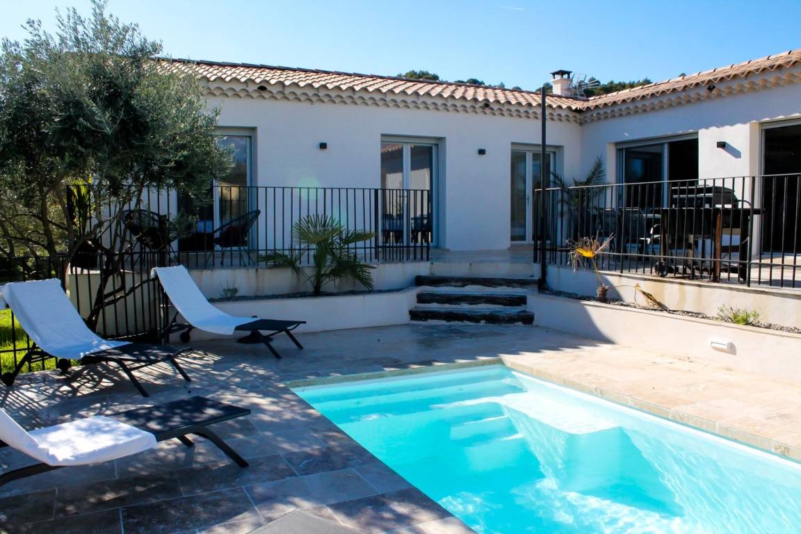 145 M² Villa ∙ 3 Slaapkamers ∙ 6 Gasten - Crillon-le-Brave