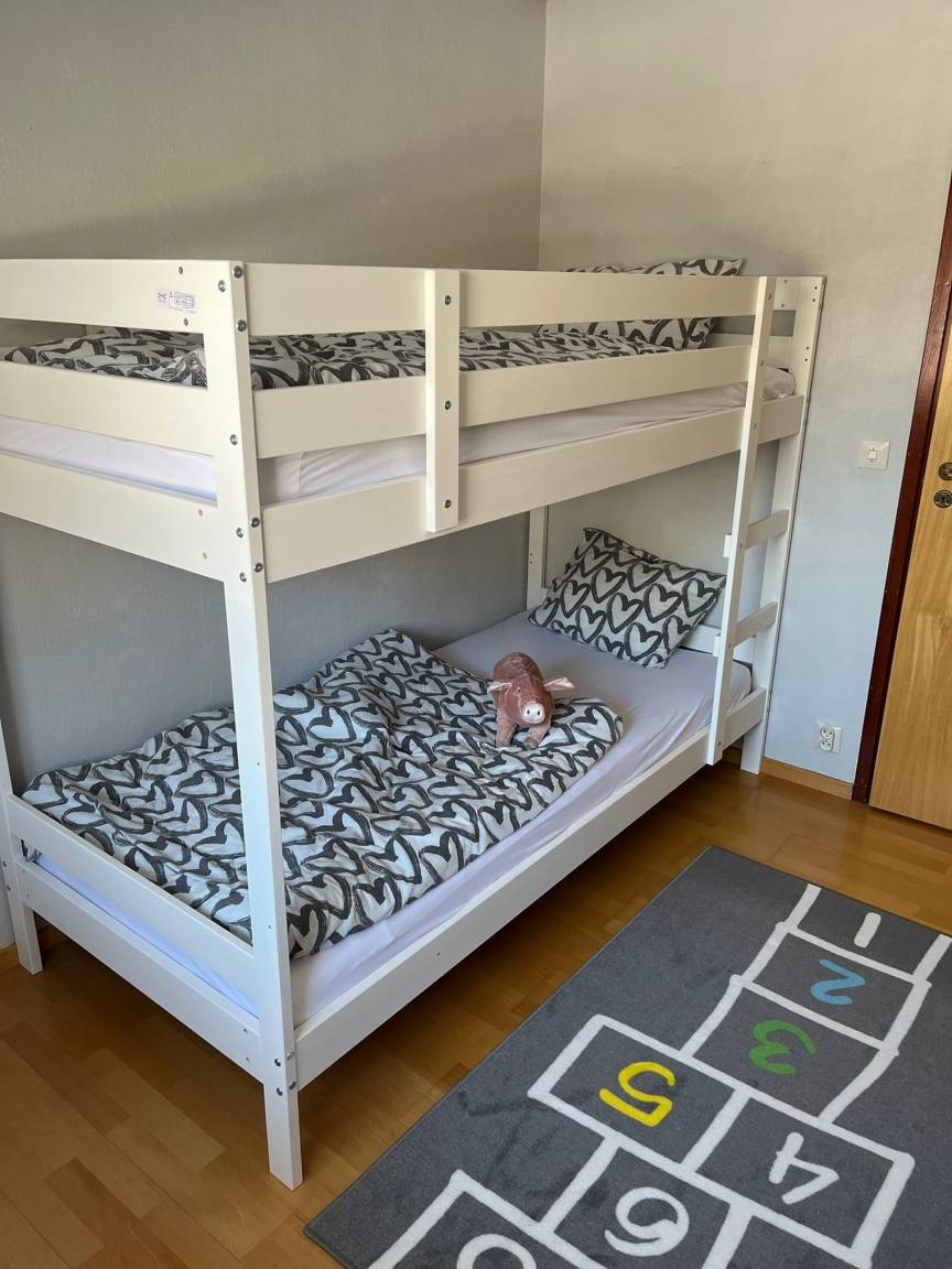 180 m² Ferienhaus ∙ 4 Schlafzimmer ∙ 8 Gäste – Bild 14