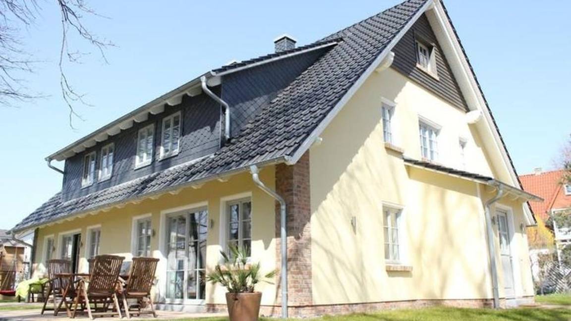 160 M² Ferienwohnung ∙ 3 Schlafzimmer ∙ 7 Gäste - Baabe