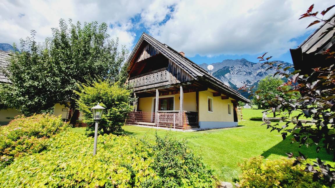 76 m² Ferienhaus ∙ 2 Schlafzimmer ∙ 6 Gäste – Bild 1