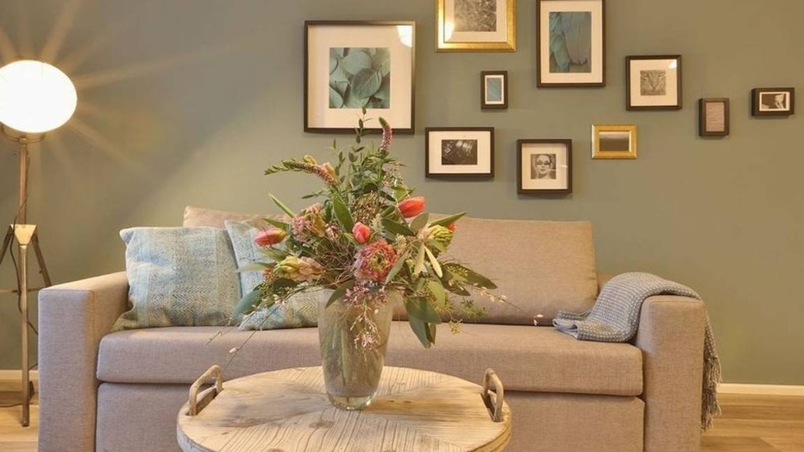 65 M² Ferienwohnung ∙ 1 Schlafzimmer ∙ 2 Gäste - Bad Salzungen