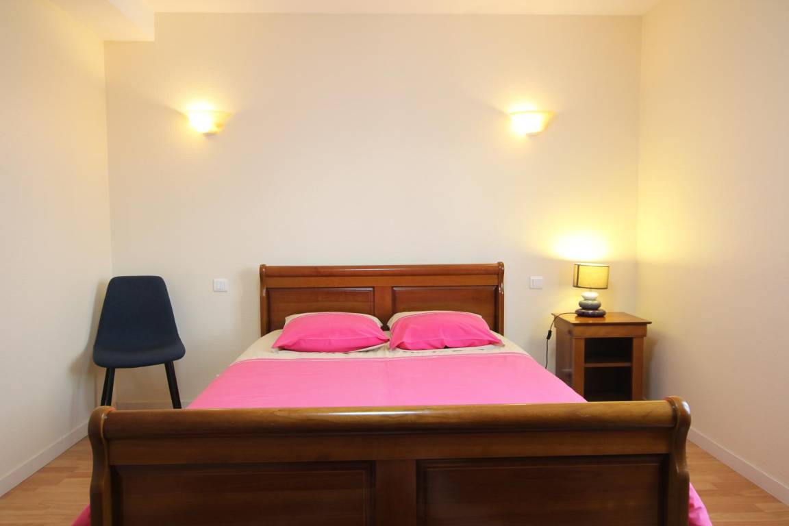 90 m² Gîte ∙ 3 Schlafzimmer ∙ 6 Gäste – Bild 7