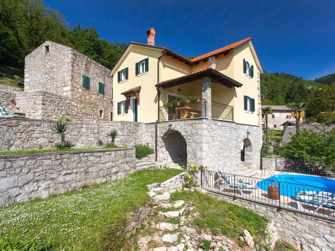 200 M² Villa ∙ 5 Chambres ∙ 12 Personnes - Mošćenička Draga