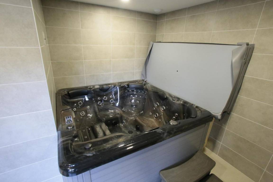 145 m&sup2; Ferienwohnung 6 Schlafzimmer 15 G&auml;ste