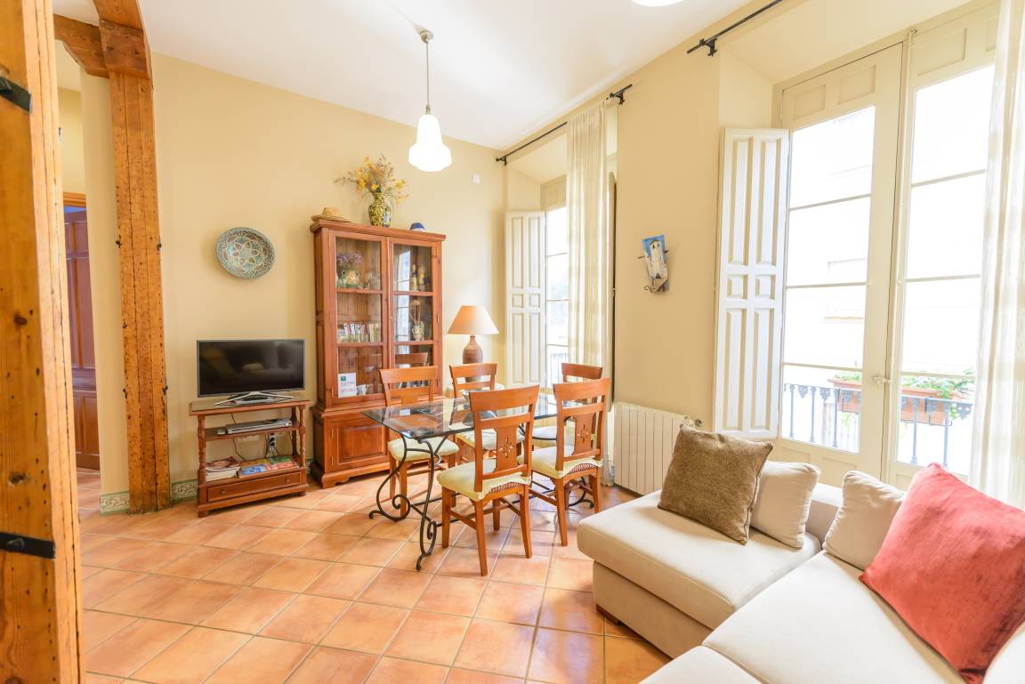65 M² Apartment ∙ 2 Bedrooms ∙ 4 Guests - Málaga