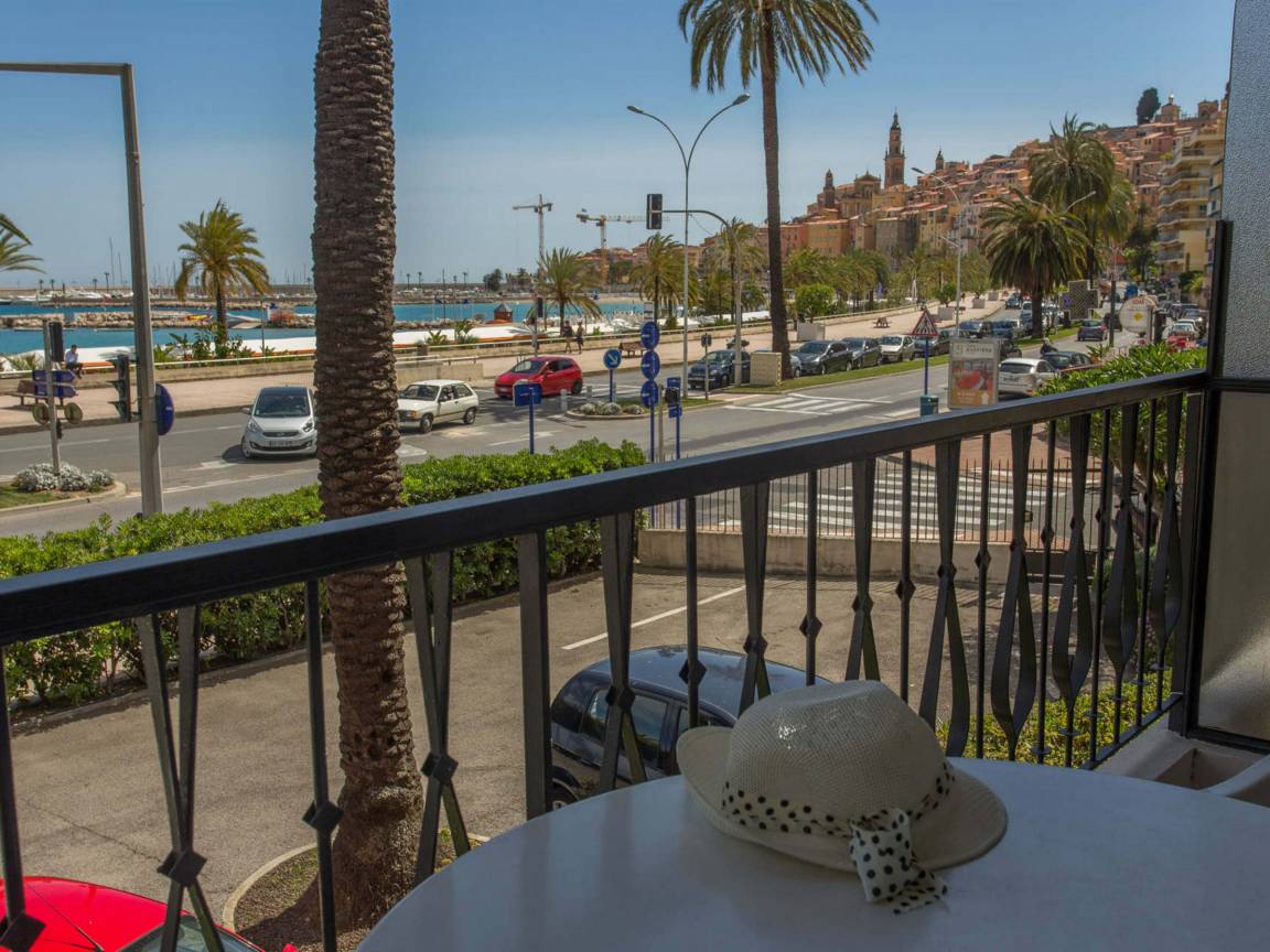 24 M² Studio Flat ∙ 1 Bedroom ∙ 2 Guests - Menton