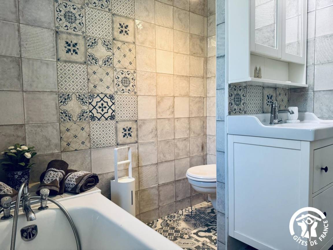 70 m² Gîte ∙ 2 Schlafzimmer ∙ 4 Gäste – Bild 8