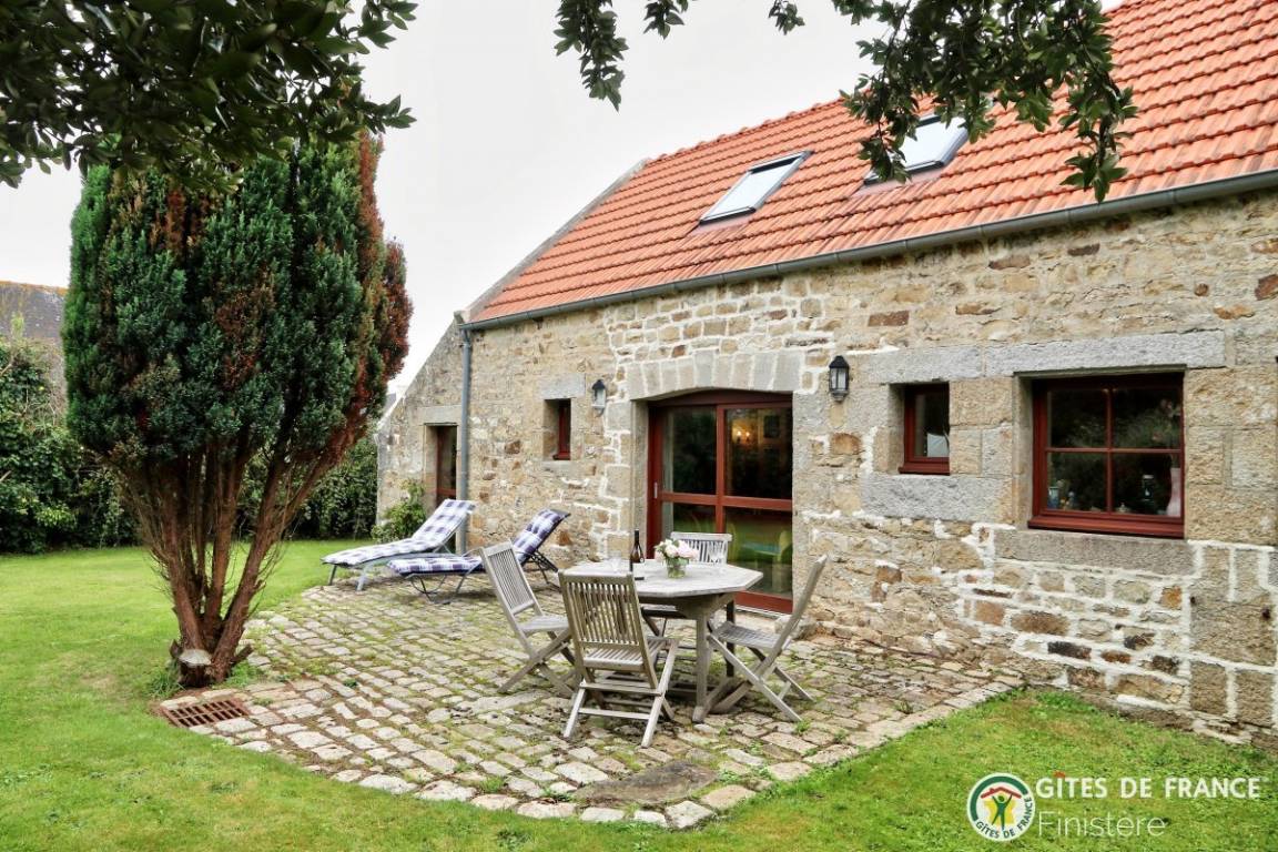 105 m&sup2; G&icirc;te 2 Schlafzimmer 4 G&auml;ste