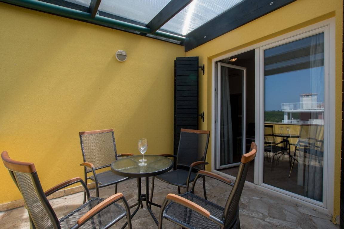 60 M² Ferienwohnung ∙ 2 Schlafzimmer ∙ 6 Gäste - Umag