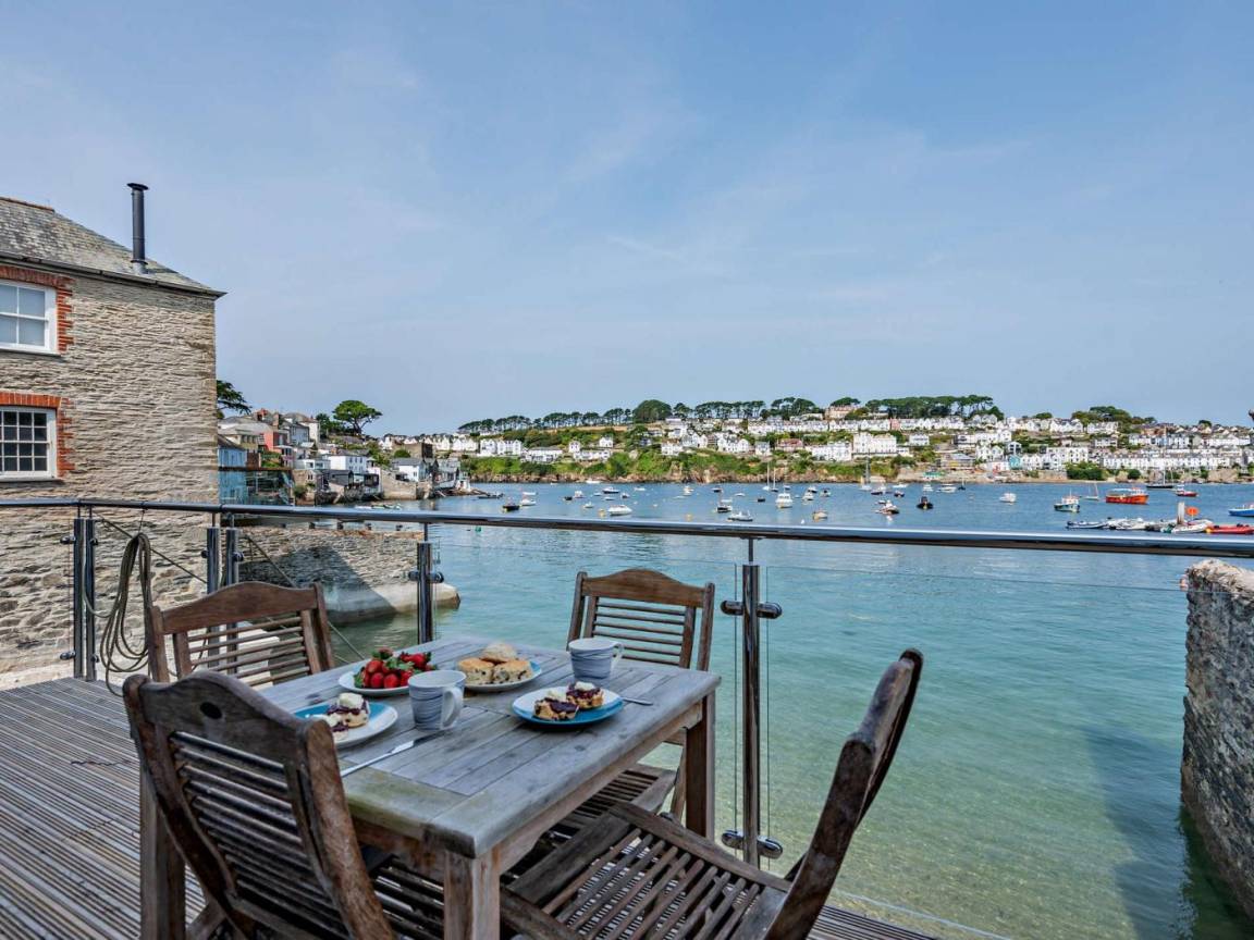 Cottage ∙ 2 Bedrooms ∙ 4 Guests - Fowey
