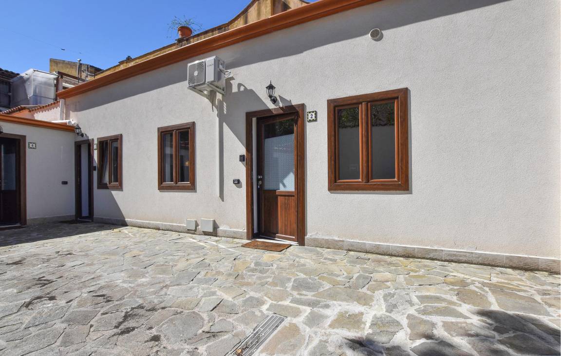 50 M² Appartamento Vacanza ∙ 1 Camera Da Letto ∙ 2 Ospiti - Palermo
