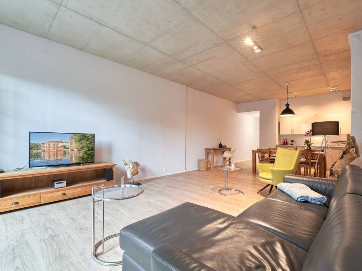 81 M² Apartment ∙ 2 Bedrooms ∙ 6 Guests - Brandenburg