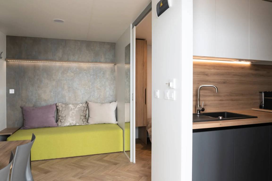30 M² Caravan ∙ 2 Bedrooms ∙ 2 Guests - Kalabrien