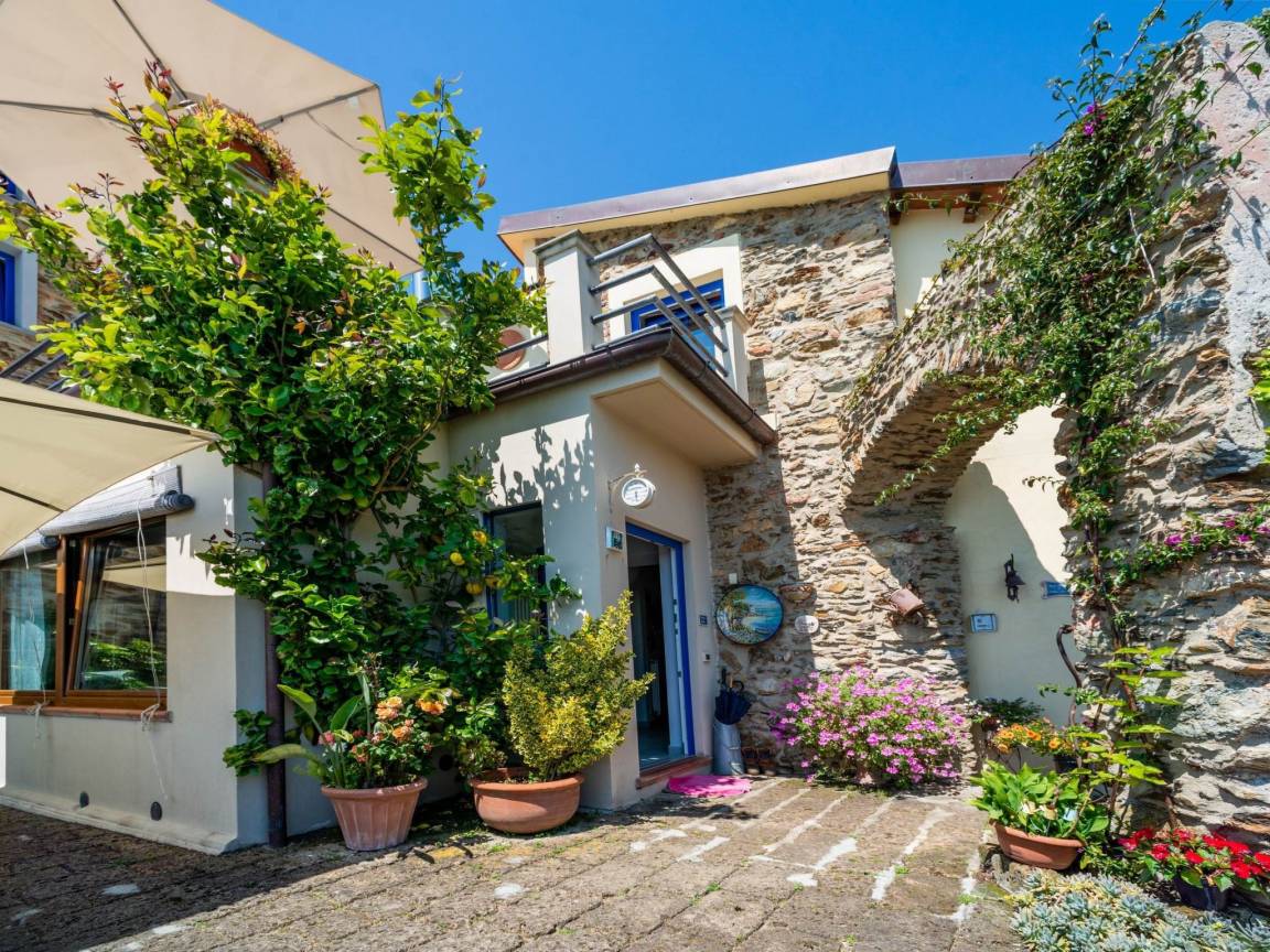 55 M² Appartement ∙ 2 Chambres ∙ 4 Personnes - Massa