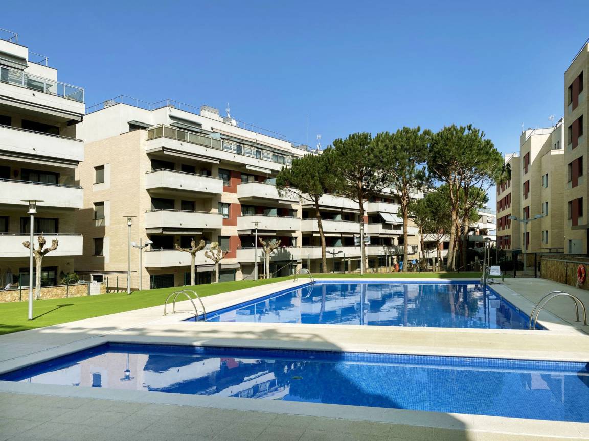 72 M² Apartment ∙ 3 Bedrooms ∙ 6 Guests - Blanes