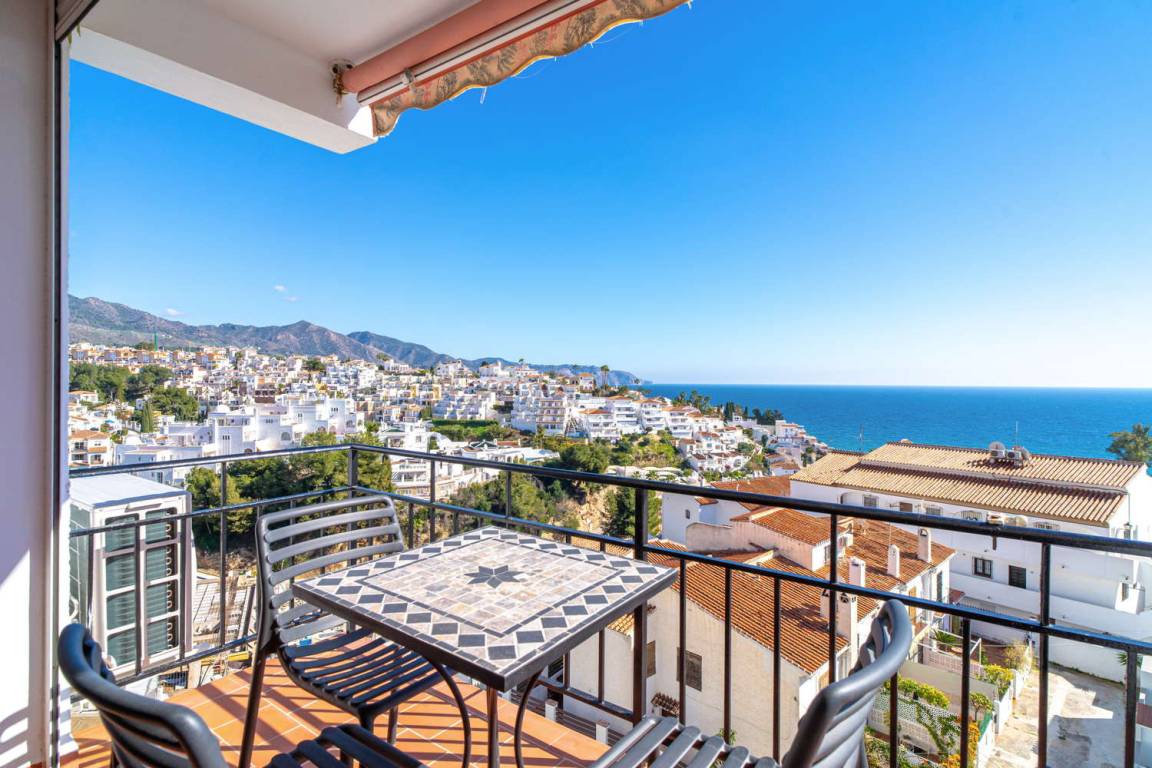 52 M² Apartment ∙ 2 Bedrooms ∙ 3 Guests - Nerja