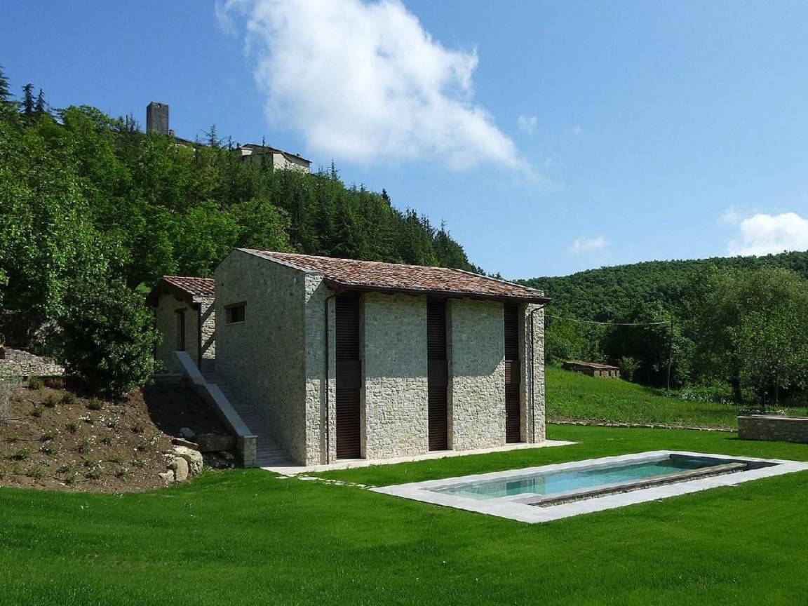 250 M² House ∙ 2 Bedrooms ∙ 6 Guests - Umbria