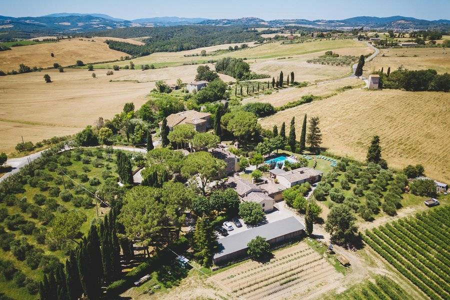 93 M² Agriturismo ∙ 1 Camera Da Letto ∙ 7 Ospiti - Monteriggioni