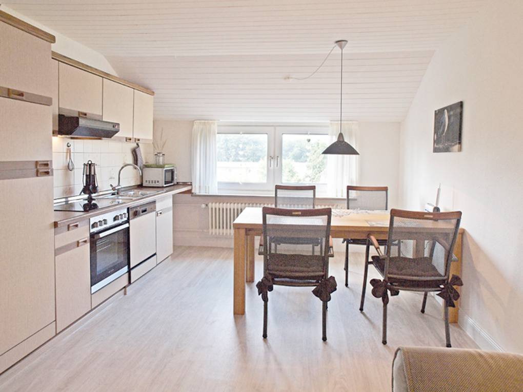 60 m² Ferienwohnung ∙ 2 Schlafzimmer ∙ 4 Gäste – Bild 4