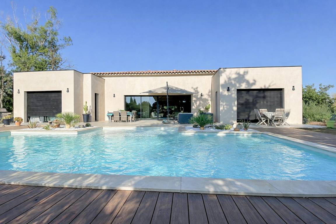 180 M² House ∙ 4 Bedrooms ∙ 8 Guests - Grimaud