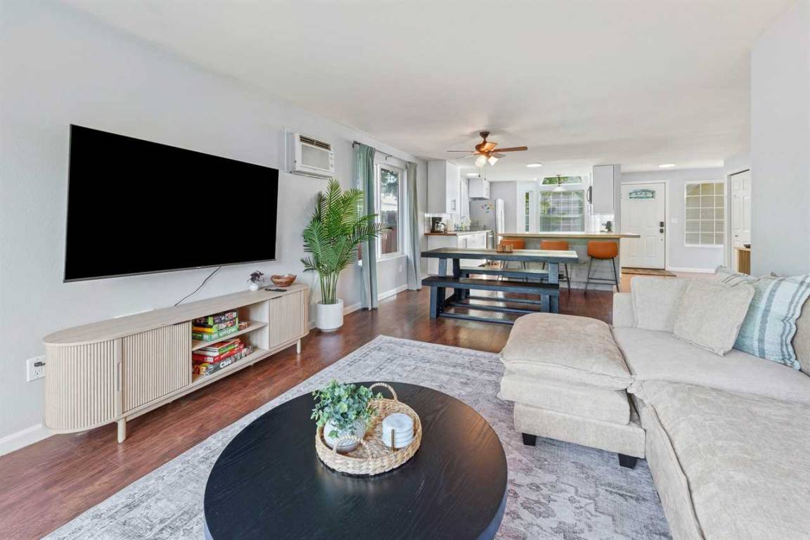 125 M² House ∙ 3 Bedrooms ∙ 6 Guests - Bend, OR