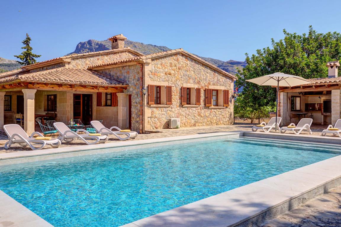 180 M² House ∙ 3 Bedrooms ∙ 6 Guests - Pollença