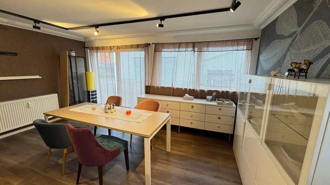90 M² Appartement ∙ 2 Chambres ∙ 4 Personnes - Raunheim