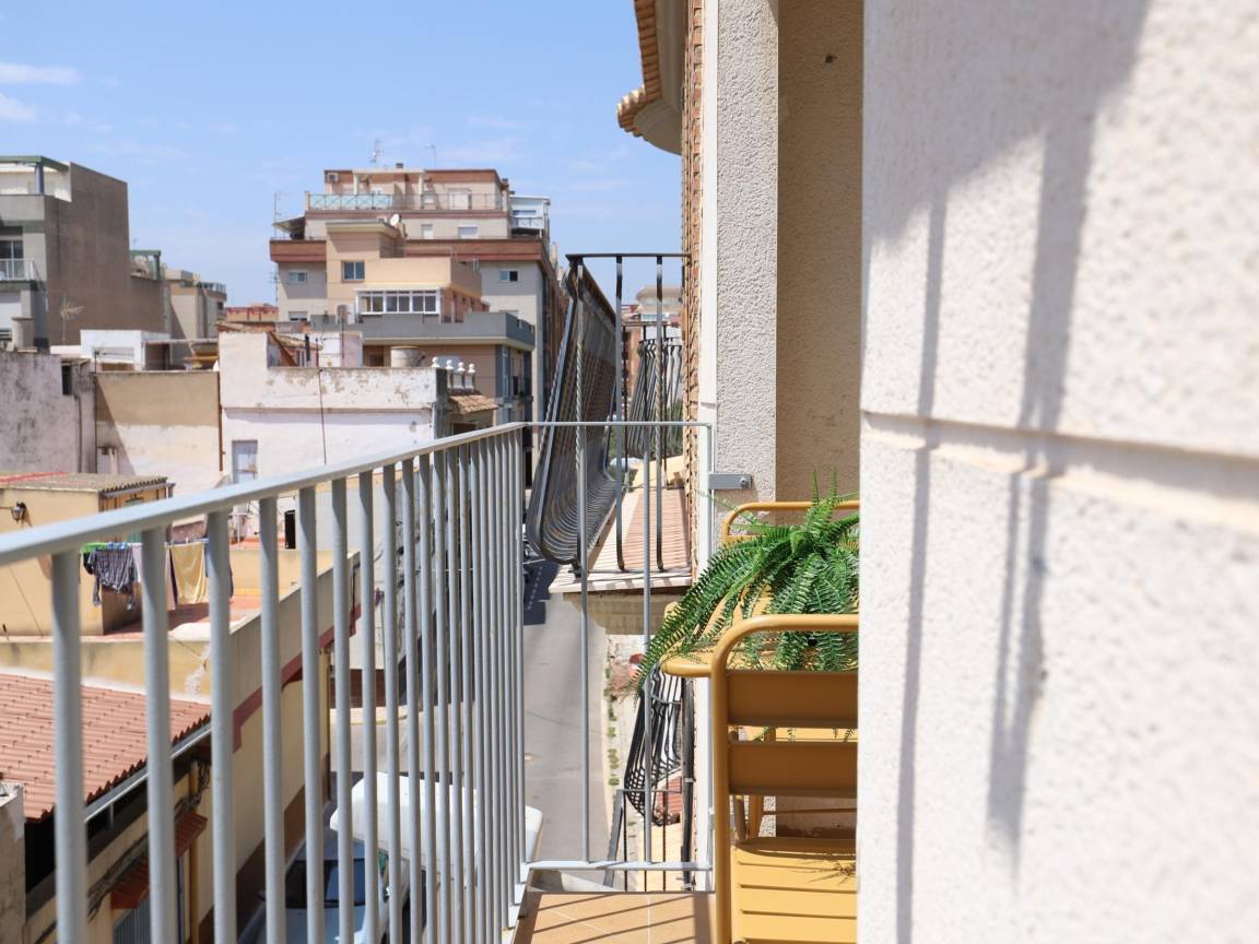 40 M² Apartamento ∙ 1 Habitación ∙ 2 Huéspedes - Sagunto