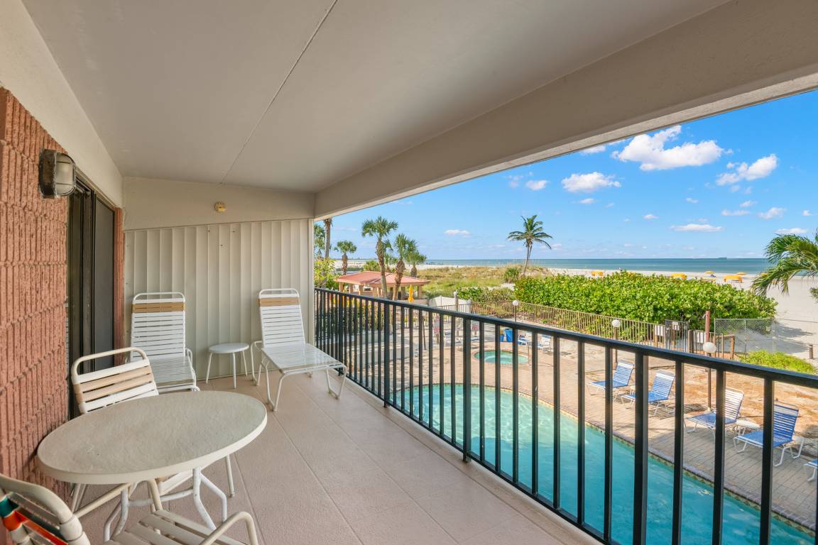 Apartamento ∙ 1 Habitación ∙ 4 Huéspedes - St. Pete Beach, FL