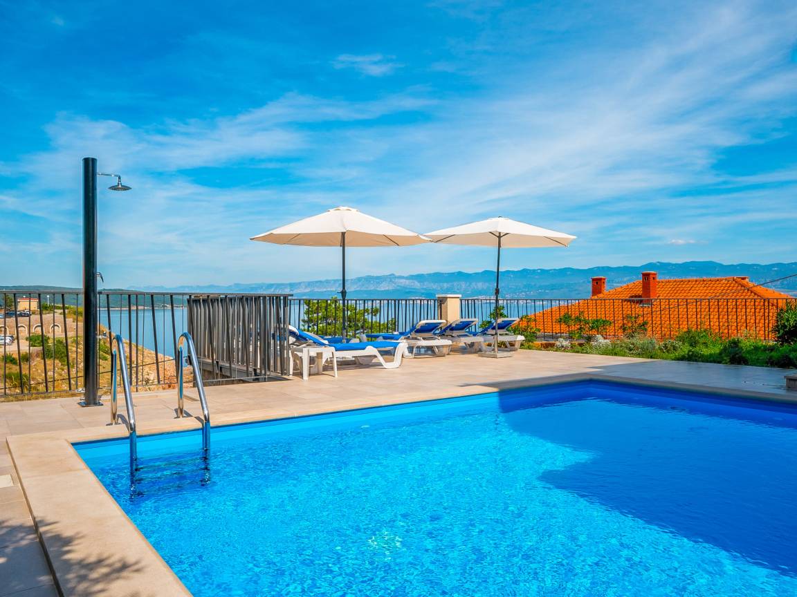120 M² House ∙ 3 Bedrooms ∙ 6 Guests - Baška