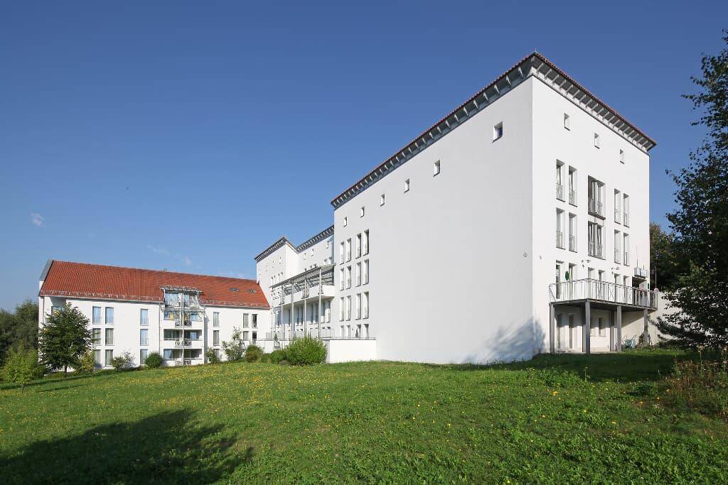 50 M² Ferienwohnung ∙ 1 Schlafzimmer ∙ 2 Gäste - Neualbenreuth