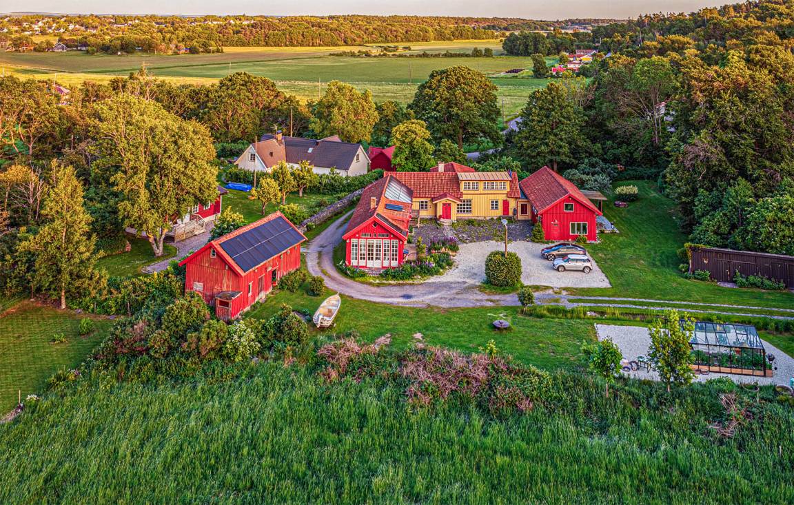 90 M² Huis ∙ 2 Slaapkamers ∙ 5 Gasten - Kungsbacka