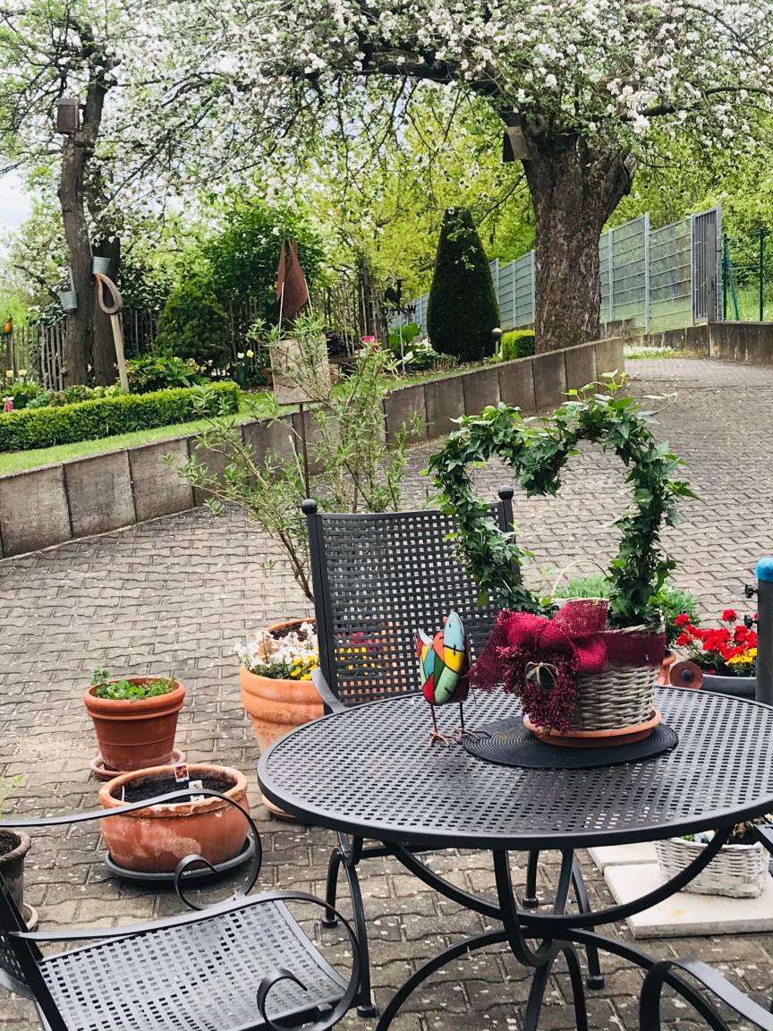 Ferienwohnung ∙ 2 Schlafzimmer ∙ 5 Gäste - Veitshöchheim