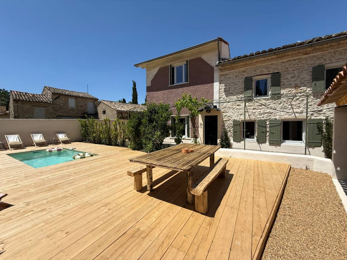 104 M² Maison De Vacances ∙ 2 Chambres ∙ 4 Personnes - Vaison-la-Romaine