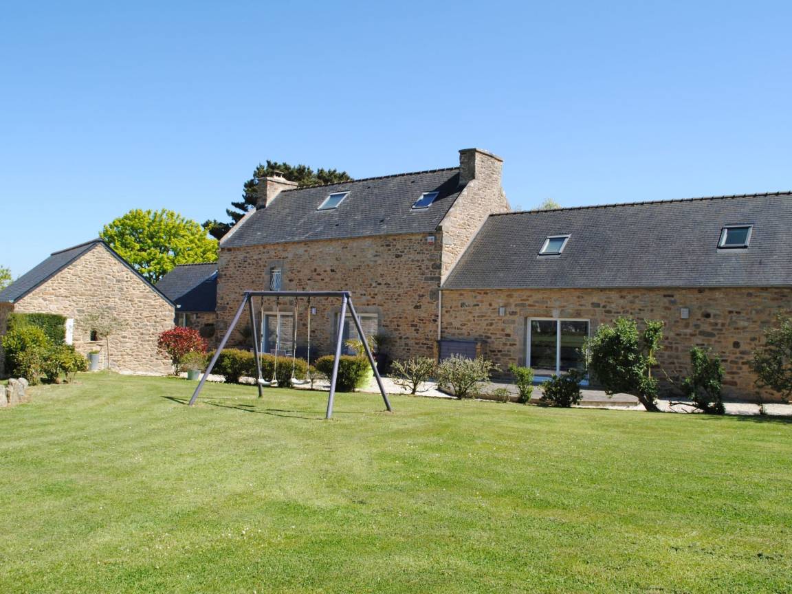 280 M² Ferienhaus ∙ 4 Schlafzimmer ∙ 8 Gäste - Ploudalmézeau