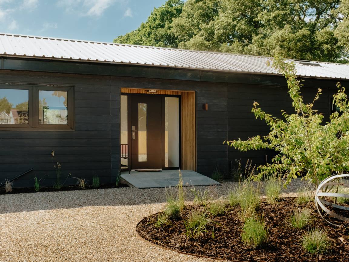 Cottage ∙ 2 Bedrooms ∙ 4 Guests - Battle