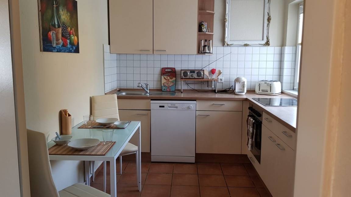 65 m² Ferienwohnung ∙ 1 Schlafzimmer ∙ 3 Gäste – Bild 9