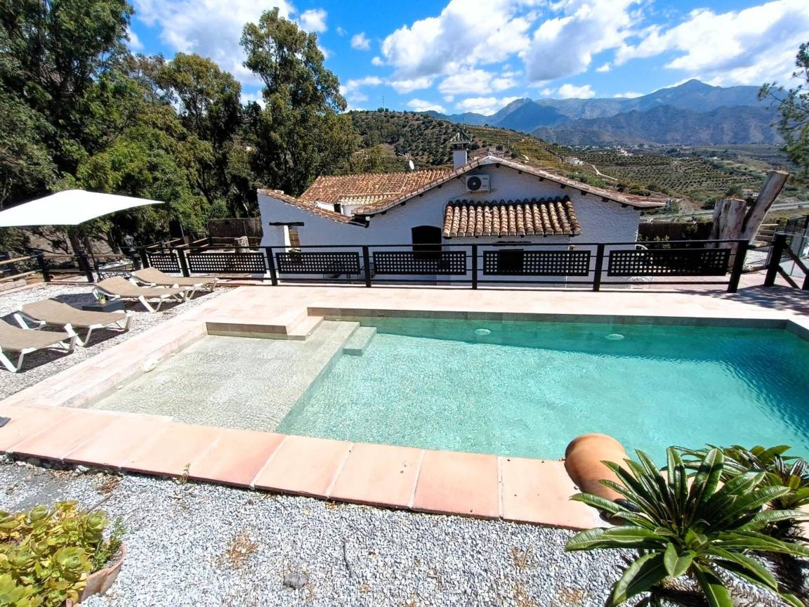 90 M² Huis ∙ 2 Slaapkamers ∙ 4 Gasten - Torrox Costa