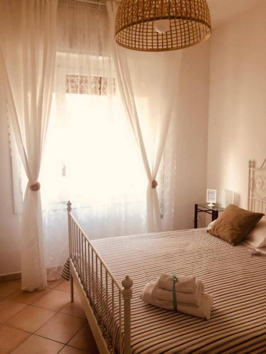 70 M² Apartament ∙ 2 Sypialnie ∙ 6 Gości - Neapol